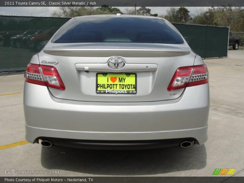 Classic Silver Metallic / Ash 2011 Toyota Camry SE