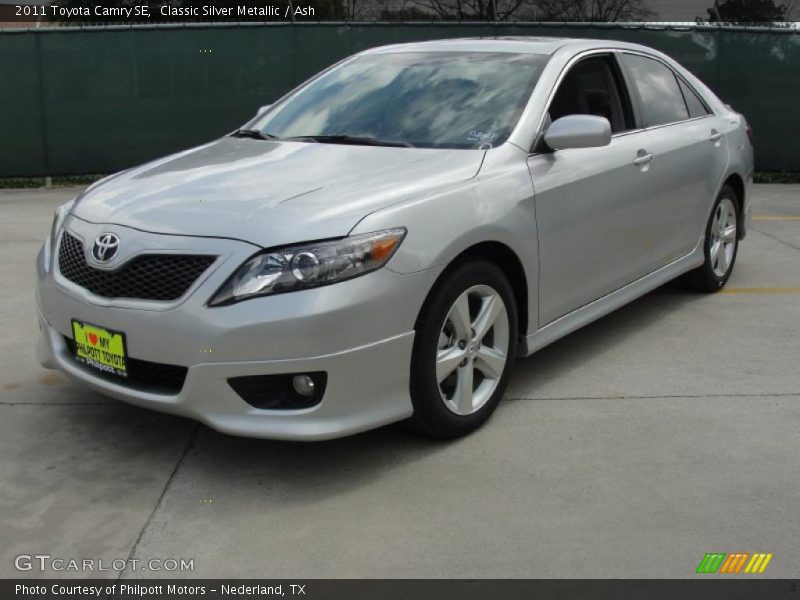 Classic Silver Metallic / Ash 2011 Toyota Camry SE