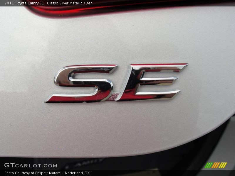  2011 Camry SE Logo