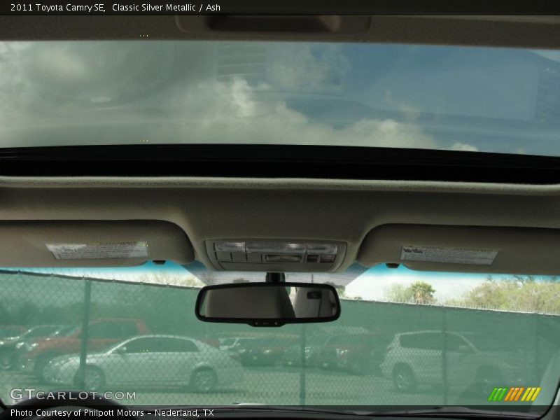 Classic Silver Metallic / Ash 2011 Toyota Camry SE