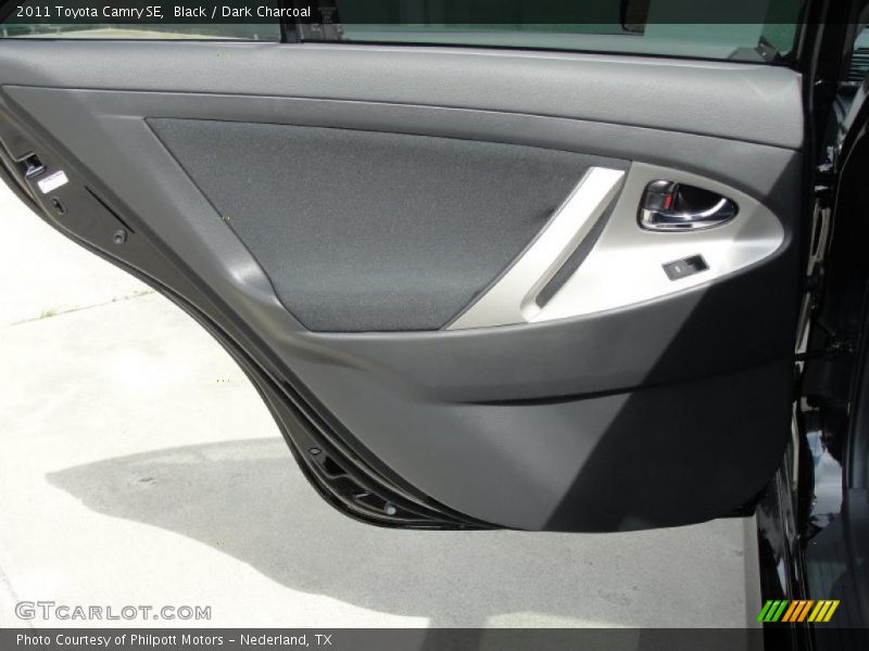 Black / Dark Charcoal 2011 Toyota Camry SE