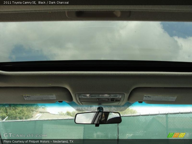 Black / Dark Charcoal 2011 Toyota Camry SE