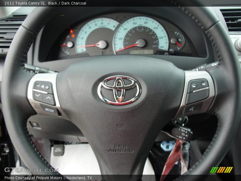Black / Dark Charcoal 2011 Toyota Camry SE