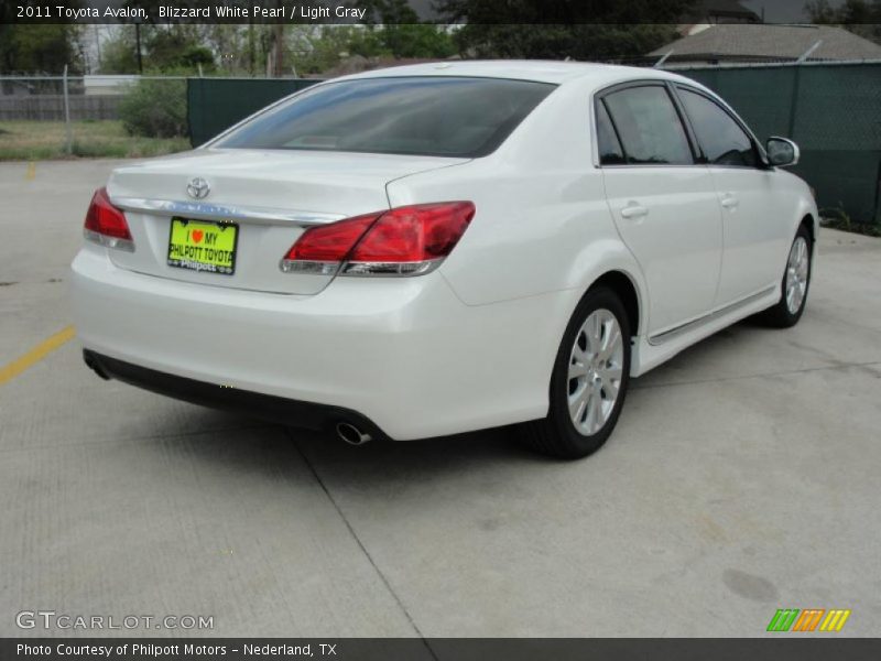 Blizzard White Pearl / Light Gray 2011 Toyota Avalon