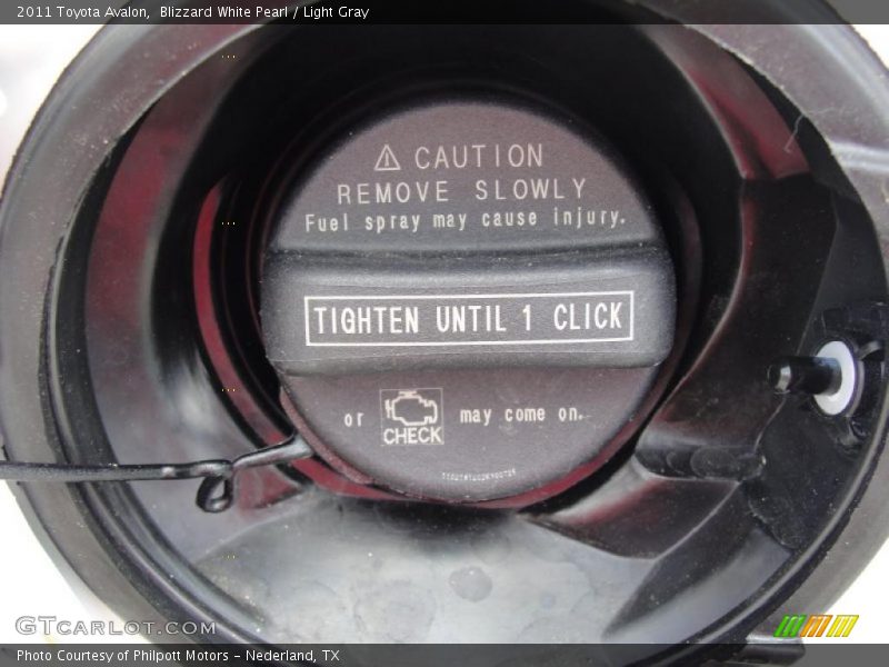 Blizzard White Pearl / Light Gray 2011 Toyota Avalon