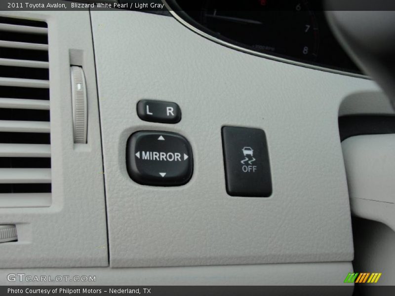 Blizzard White Pearl / Light Gray 2011 Toyota Avalon