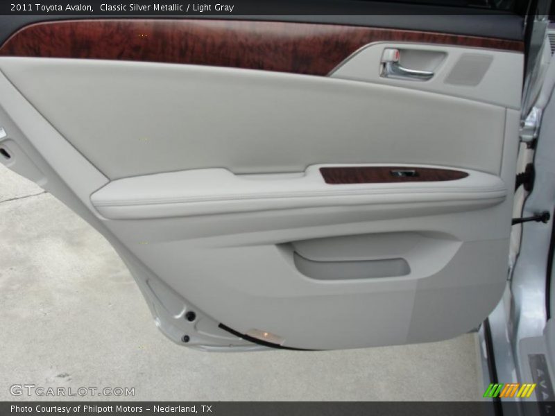 Classic Silver Metallic / Light Gray 2011 Toyota Avalon