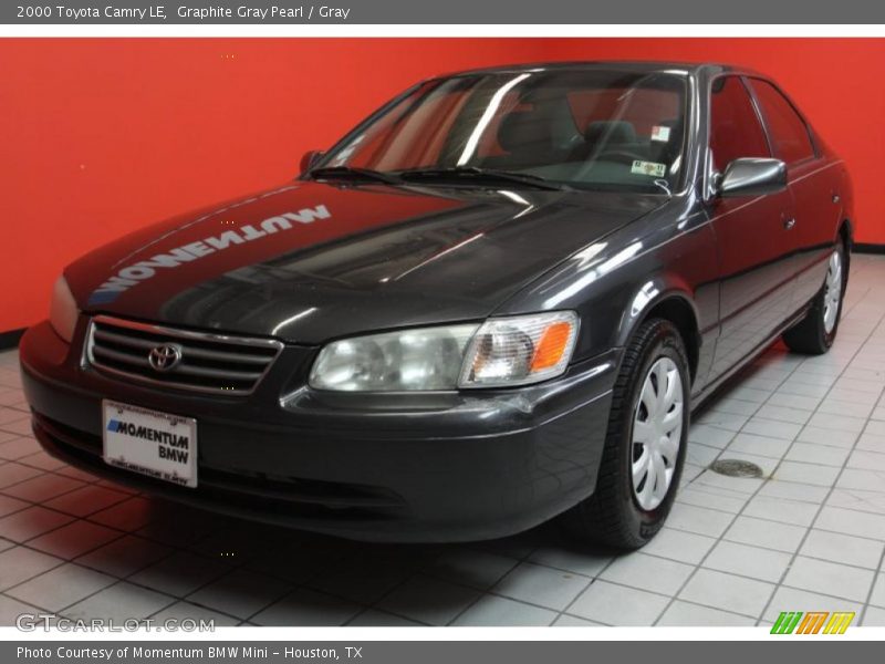 Graphite Gray Pearl / Gray 2000 Toyota Camry LE