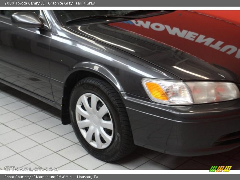 Graphite Gray Pearl / Gray 2000 Toyota Camry LE