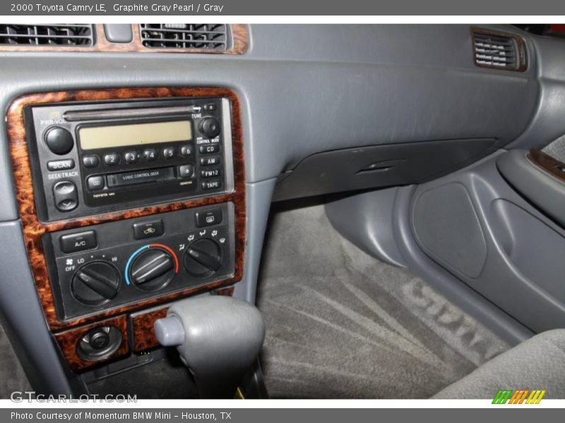 Graphite Gray Pearl / Gray 2000 Toyota Camry LE