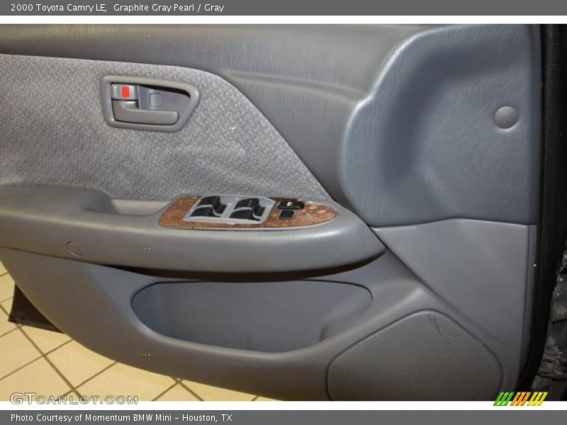 Graphite Gray Pearl / Gray 2000 Toyota Camry LE