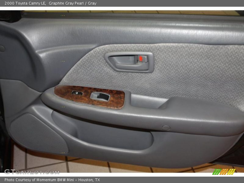 Graphite Gray Pearl / Gray 2000 Toyota Camry LE