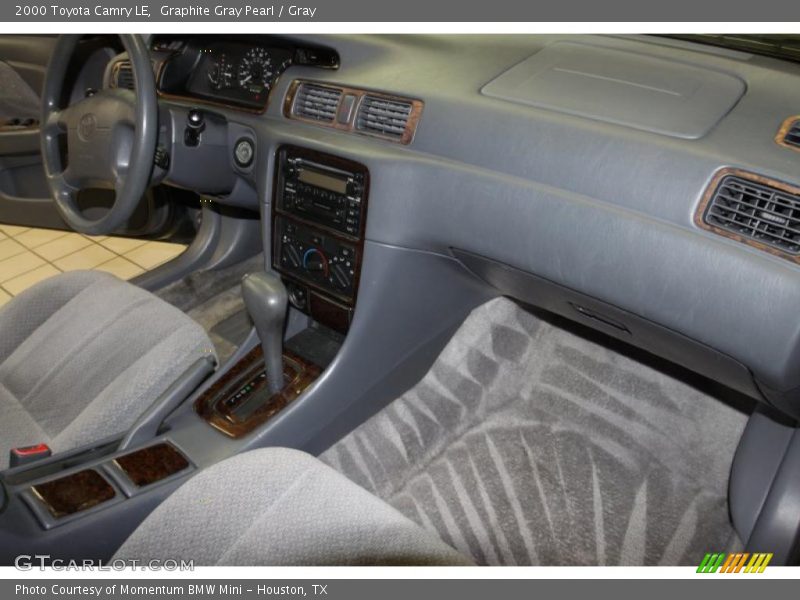Graphite Gray Pearl / Gray 2000 Toyota Camry LE