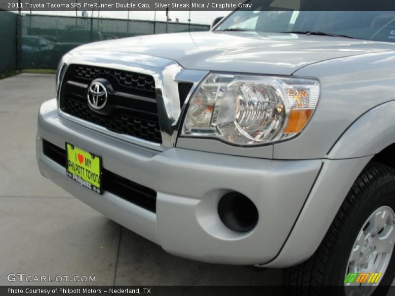 Silver Streak Mica / Graphite Gray 2011 Toyota Tacoma SR5 PreRunner Double Cab