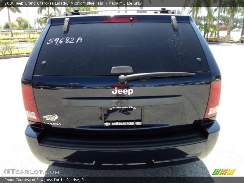 Midnight Blue Pearl / Medium Slate Gray 2006 Jeep Grand Cherokee Laredo