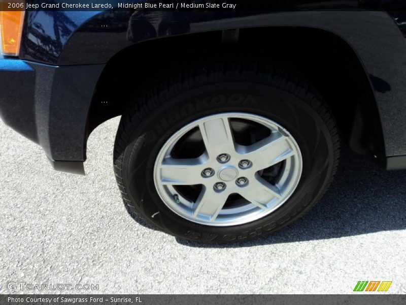 Midnight Blue Pearl / Medium Slate Gray 2006 Jeep Grand Cherokee Laredo