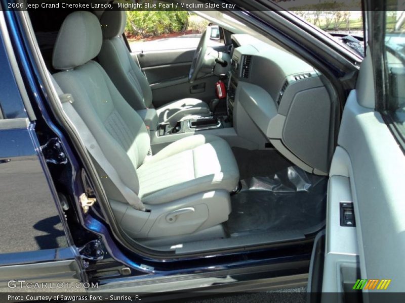 Midnight Blue Pearl / Medium Slate Gray 2006 Jeep Grand Cherokee Laredo
