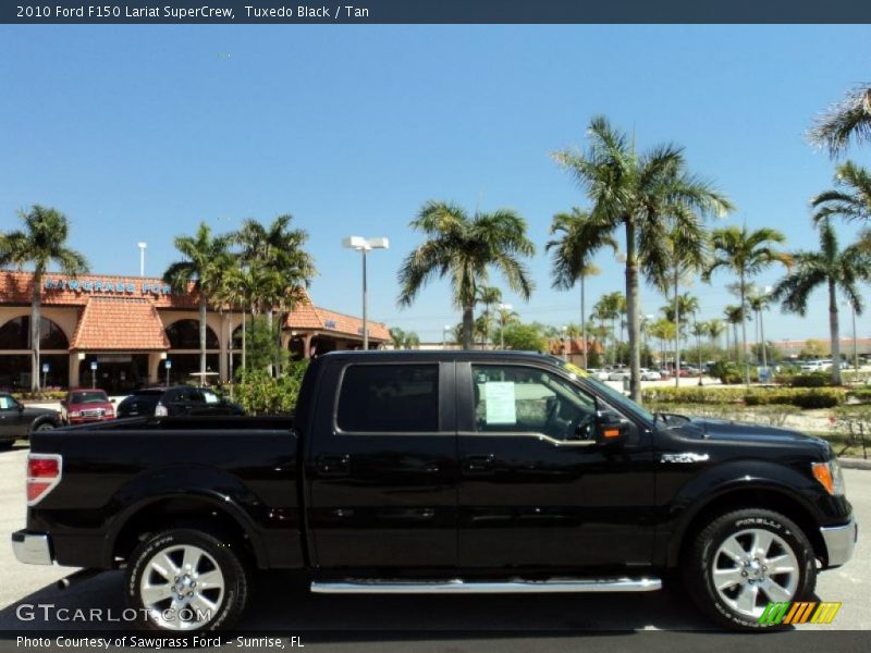 Tuxedo Black / Tan 2010 Ford F150 Lariat SuperCrew
