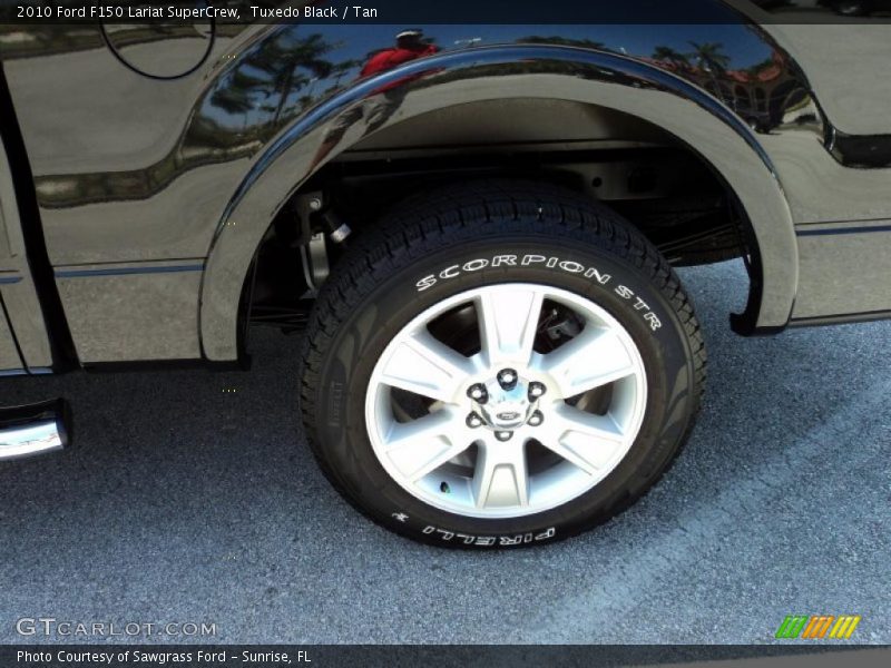 Tuxedo Black / Tan 2010 Ford F150 Lariat SuperCrew