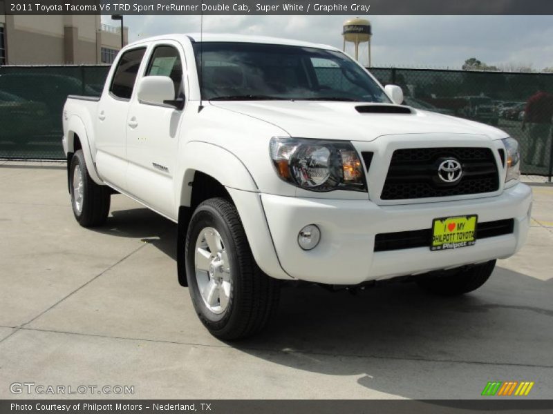 Super White / Graphite Gray 2011 Toyota Tacoma V6 TRD Sport PreRunner Double Cab