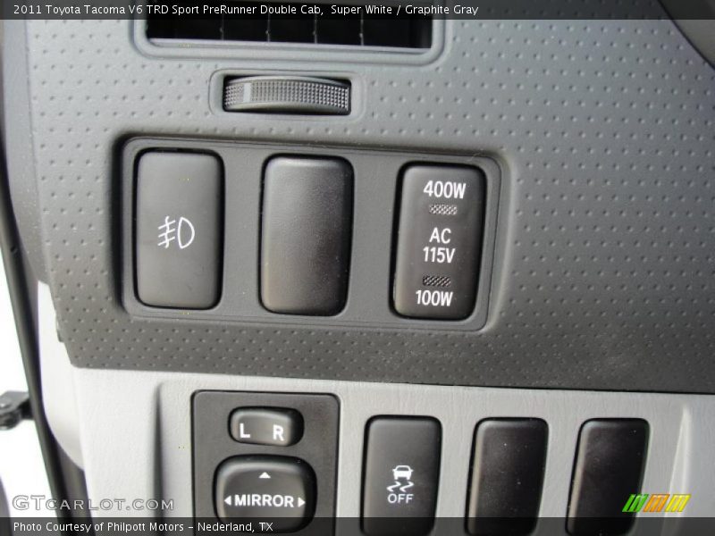 Super White / Graphite Gray 2011 Toyota Tacoma V6 TRD Sport PreRunner Double Cab