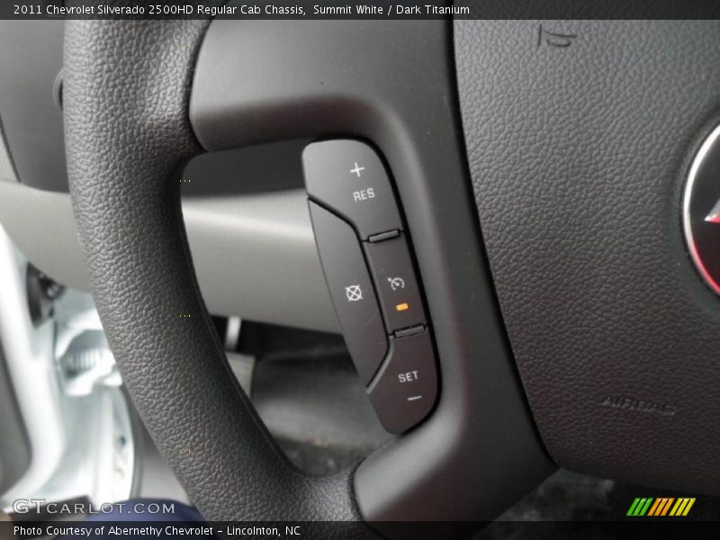 Summit White / Dark Titanium 2011 Chevrolet Silverado 2500HD Regular Cab Chassis
