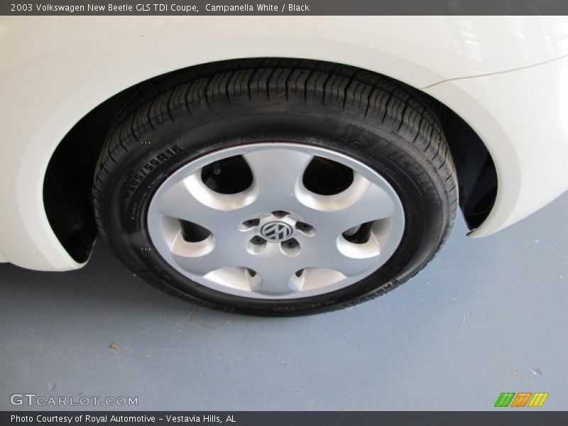 Campanella White / Black 2003 Volkswagen New Beetle GLS TDI Coupe