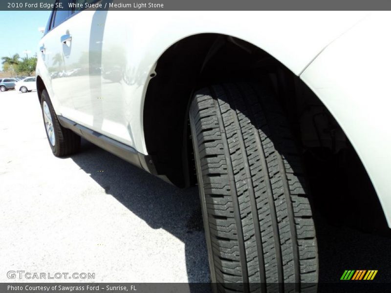 White Suede / Medium Light Stone 2010 Ford Edge SE