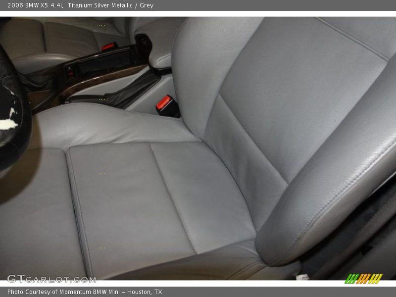 Titanium Silver Metallic / Grey 2006 BMW X5 4.4i