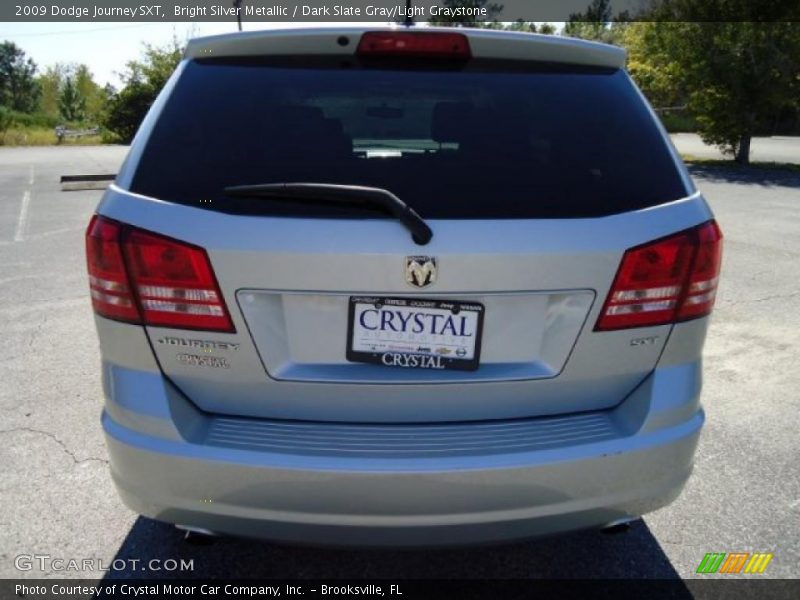 Bright Silver Metallic / Dark Slate Gray/Light Graystone 2009 Dodge Journey SXT