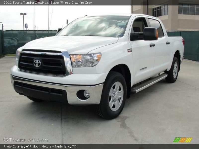 Super White / Graphite Gray 2011 Toyota Tundra CrewMax