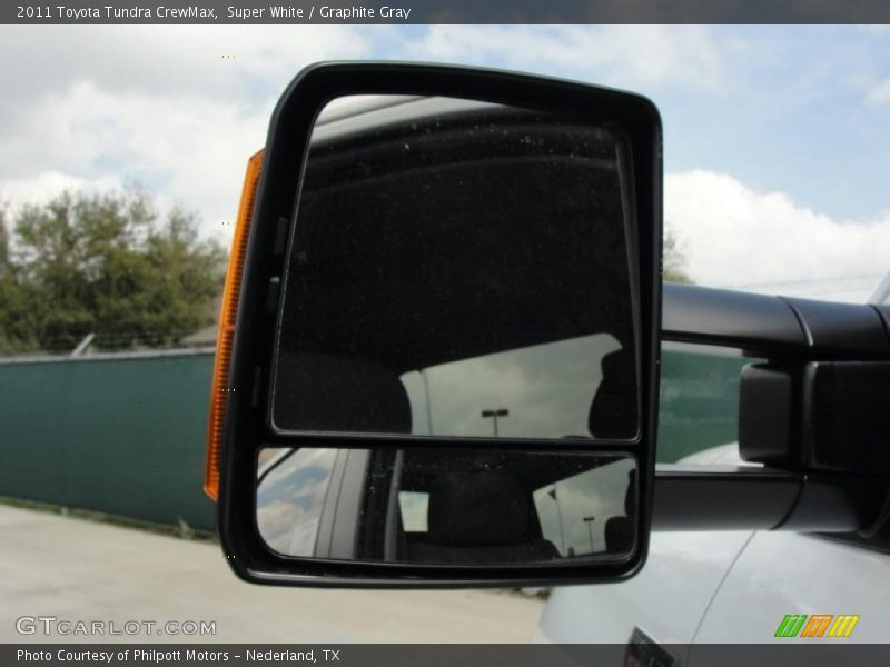 Super White / Graphite Gray 2011 Toyota Tundra CrewMax