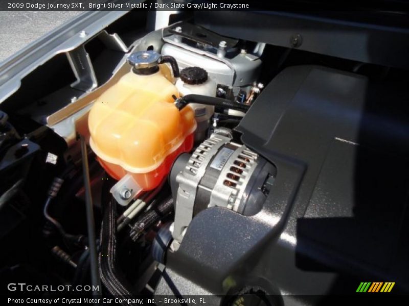 Bright Silver Metallic / Dark Slate Gray/Light Graystone 2009 Dodge Journey SXT