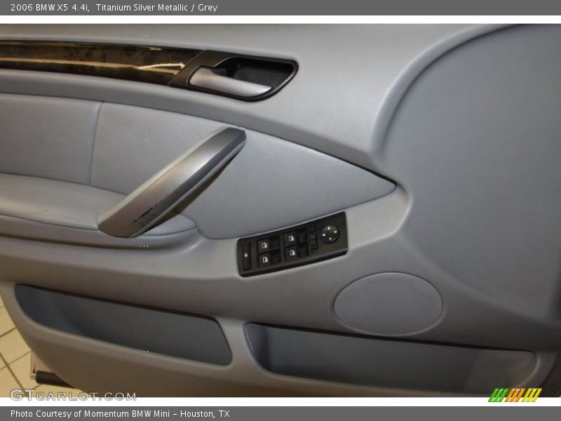 Titanium Silver Metallic / Grey 2006 BMW X5 4.4i