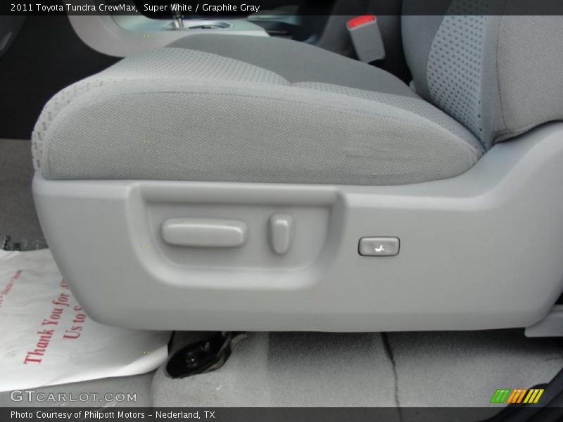 Super White / Graphite Gray 2011 Toyota Tundra CrewMax