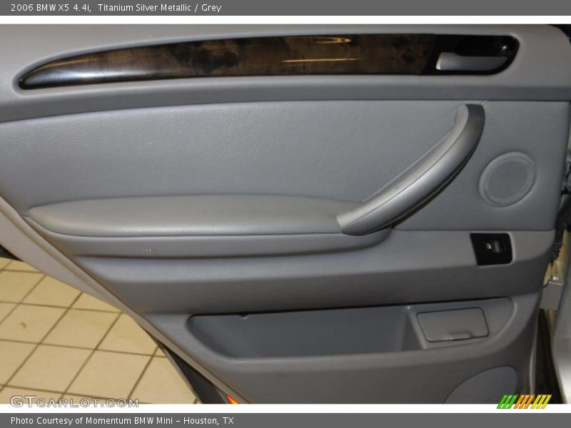 Titanium Silver Metallic / Grey 2006 BMW X5 4.4i