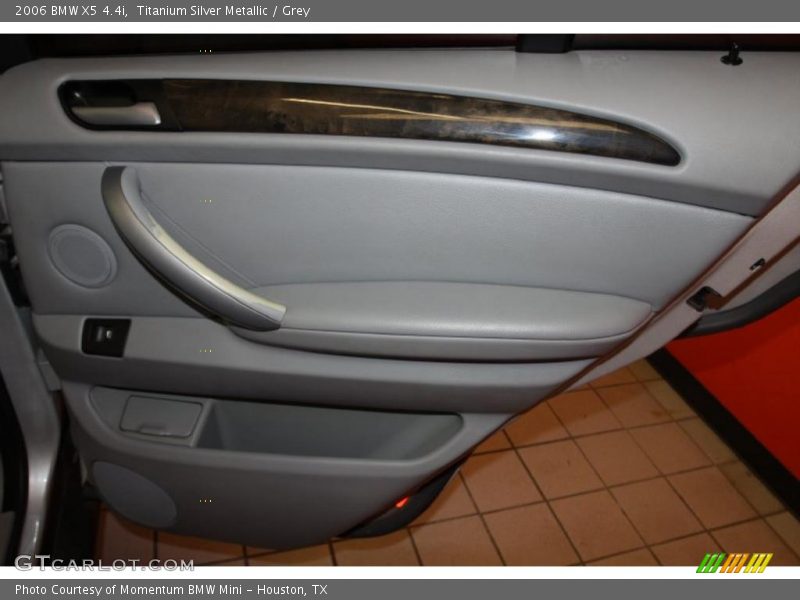 Titanium Silver Metallic / Grey 2006 BMW X5 4.4i