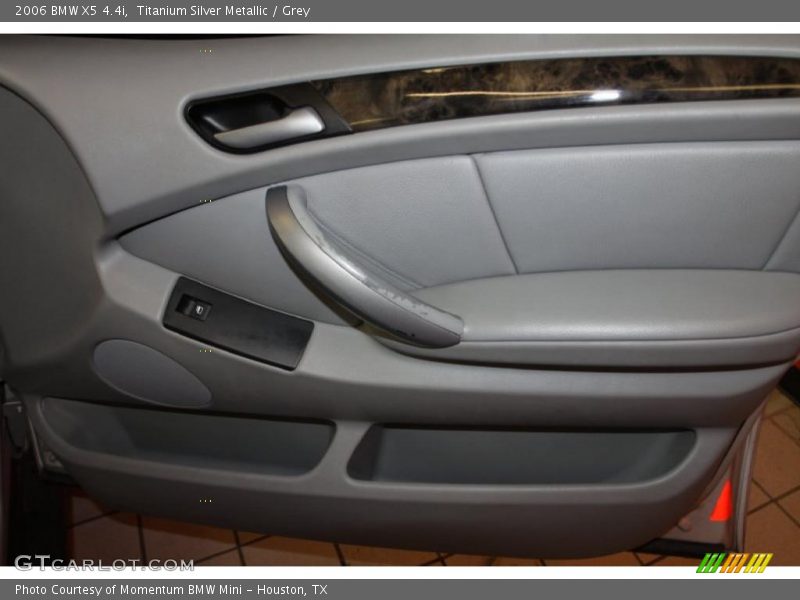 Titanium Silver Metallic / Grey 2006 BMW X5 4.4i