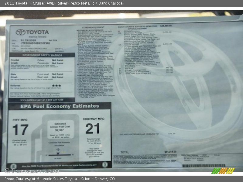 Silver Fresco Metallic / Dark Charcoal 2011 Toyota FJ Cruiser 4WD