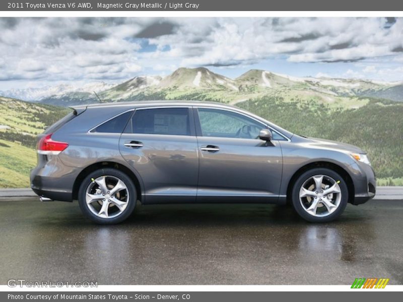 Magnetic Gray Metallic / Light Gray 2011 Toyota Venza V6 AWD
