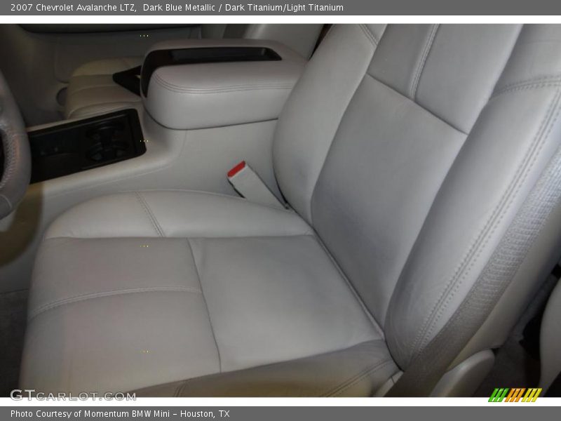 Dark Blue Metallic / Dark Titanium/Light Titanium 2007 Chevrolet Avalanche LTZ