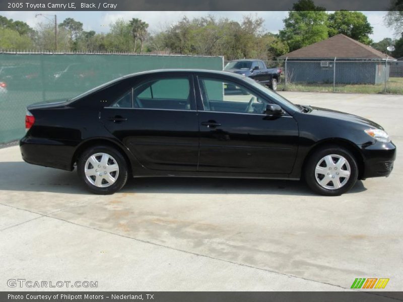 Black / Gray 2005 Toyota Camry LE