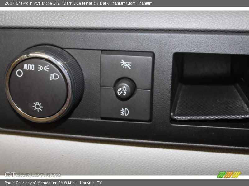 Dark Blue Metallic / Dark Titanium/Light Titanium 2007 Chevrolet Avalanche LTZ