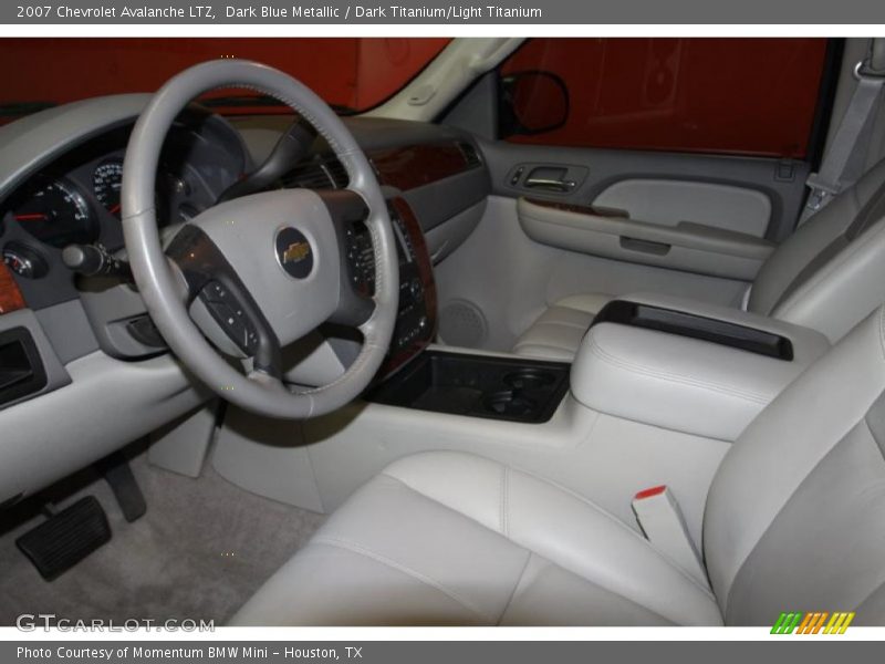 Dark Blue Metallic / Dark Titanium/Light Titanium 2007 Chevrolet Avalanche LTZ