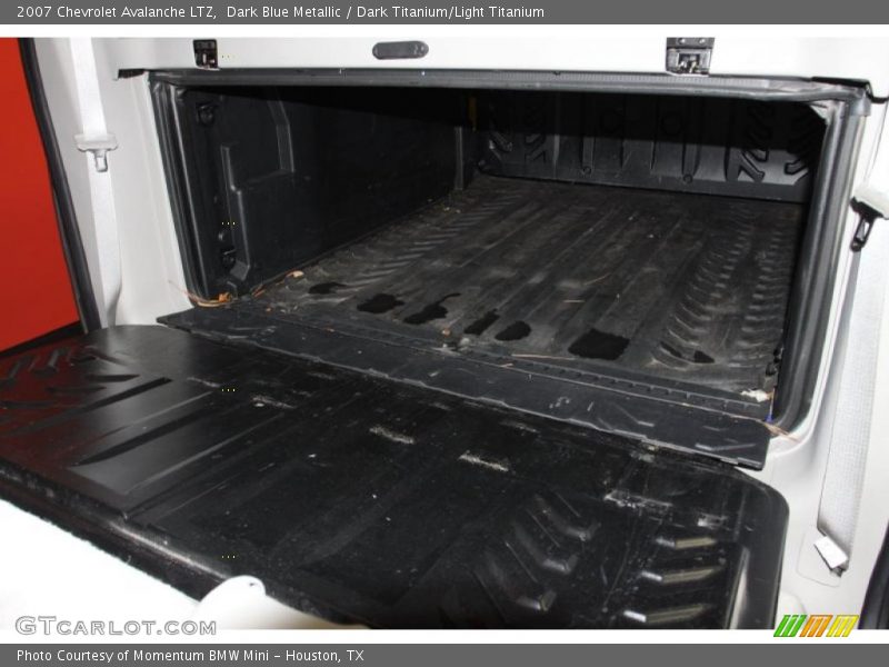 Dark Blue Metallic / Dark Titanium/Light Titanium 2007 Chevrolet Avalanche LTZ