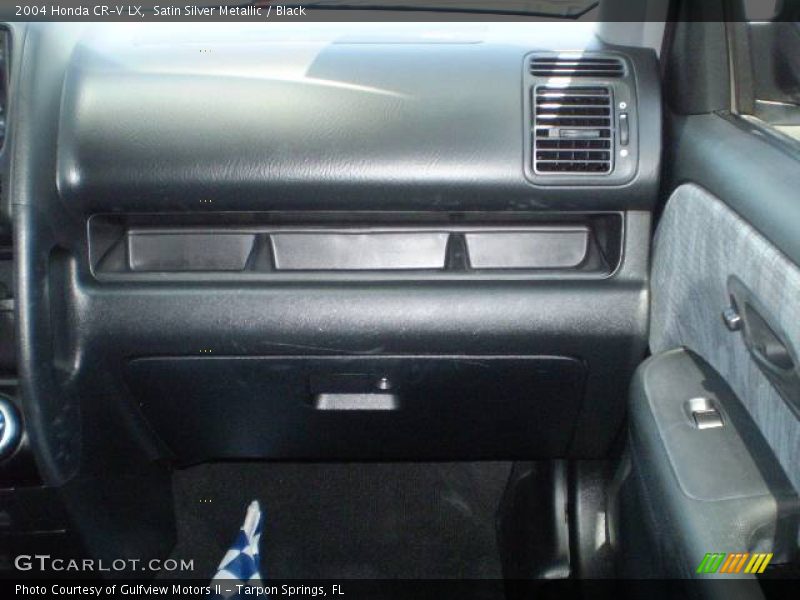 Satin Silver Metallic / Black 2004 Honda CR-V LX