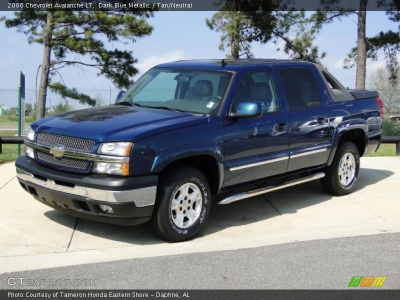 Front 3/4 View of 2006 Avalanche LT