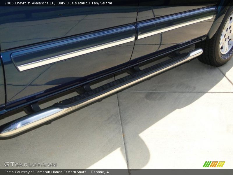 Dark Blue Metallic / Tan/Neutral 2006 Chevrolet Avalanche LT