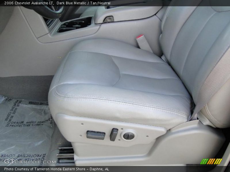 Dark Blue Metallic / Tan/Neutral 2006 Chevrolet Avalanche LT