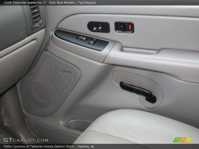Dark Blue Metallic / Tan/Neutral 2006 Chevrolet Avalanche LT